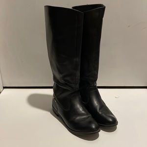 Women‘s Tall Boots